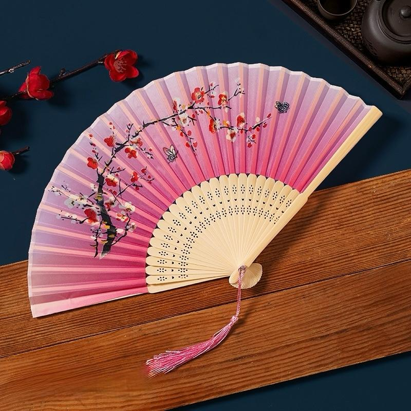 Abanico de seda rosa con flores de cerezo